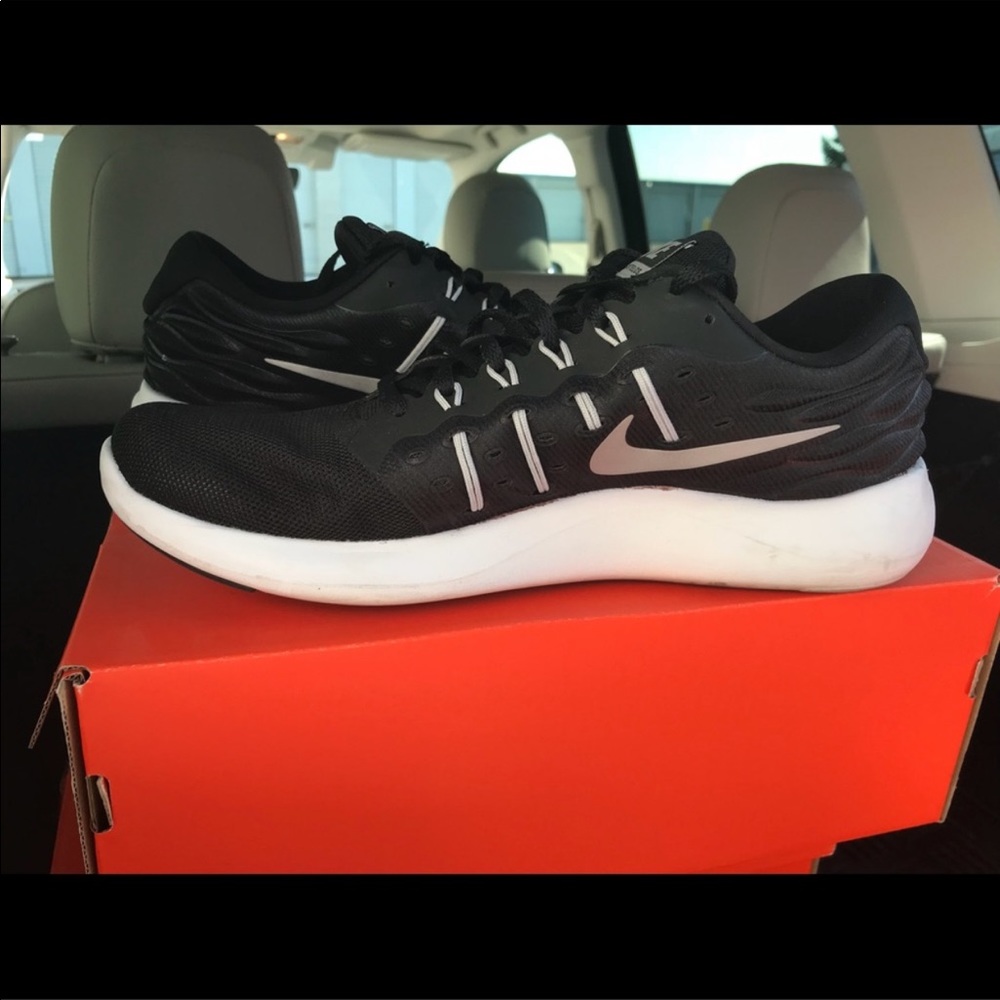 Men’s Nike Lunarstelos